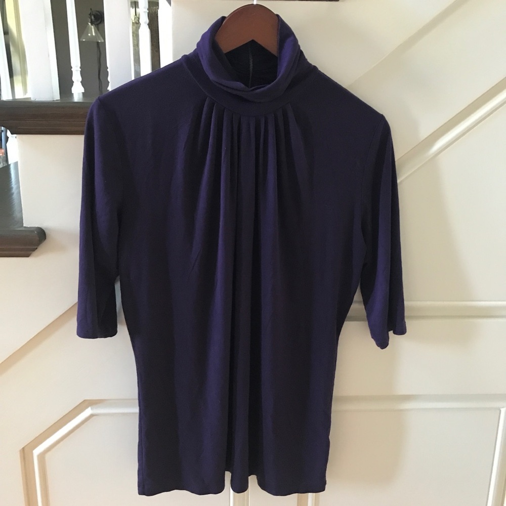 Short Sleeve Banana Republic Turtleneck w/ Zipper